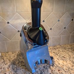 Yonanas Frozen Desert Machine 