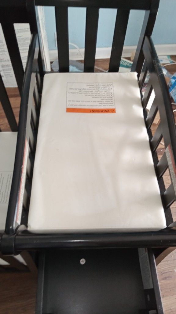 Baby Crib Dark Brown
