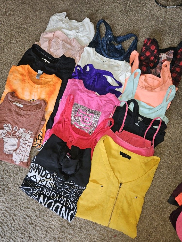 Womens Clothes
