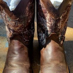 ORIGINAL JUSTIN BOOTS. PLEASE READ DESCRIPTION BOX