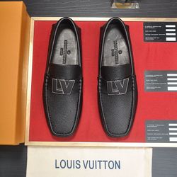 Louis Vuitton Men’s Leather Shoes With Box New 
