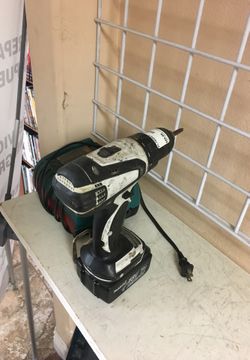 Makita drill