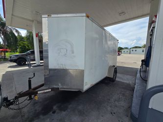 Used Trailer 6x14 "2019" pulls amazing, no leaks 6ft height interior clean documentation in hand ✋️ READ DESCRIPTION FIRST, LEA PRIMERO.