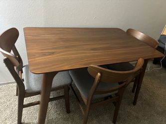 Mid-Century Modern Dining Table with 3 Chairs