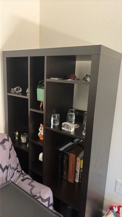 Free book shelf