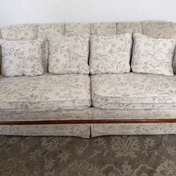 Vintage Couch 