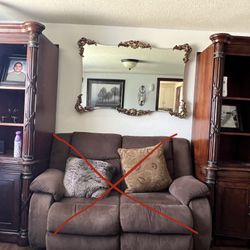 2 Matching Shelves With Bottom Drawers 