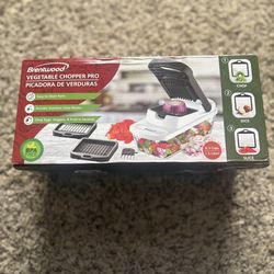 Brentwood vegetable chopper