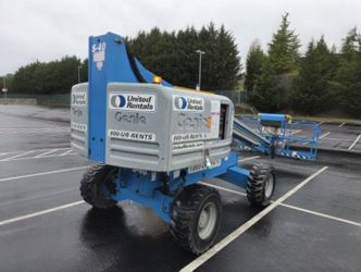 Genie S-40 (boom lift)