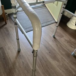 Adjustable Toilet Seat Rails - NEW