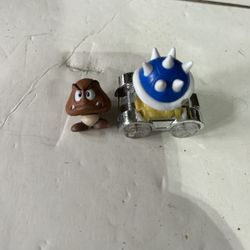 Super Mario Brothers Figures (2) 