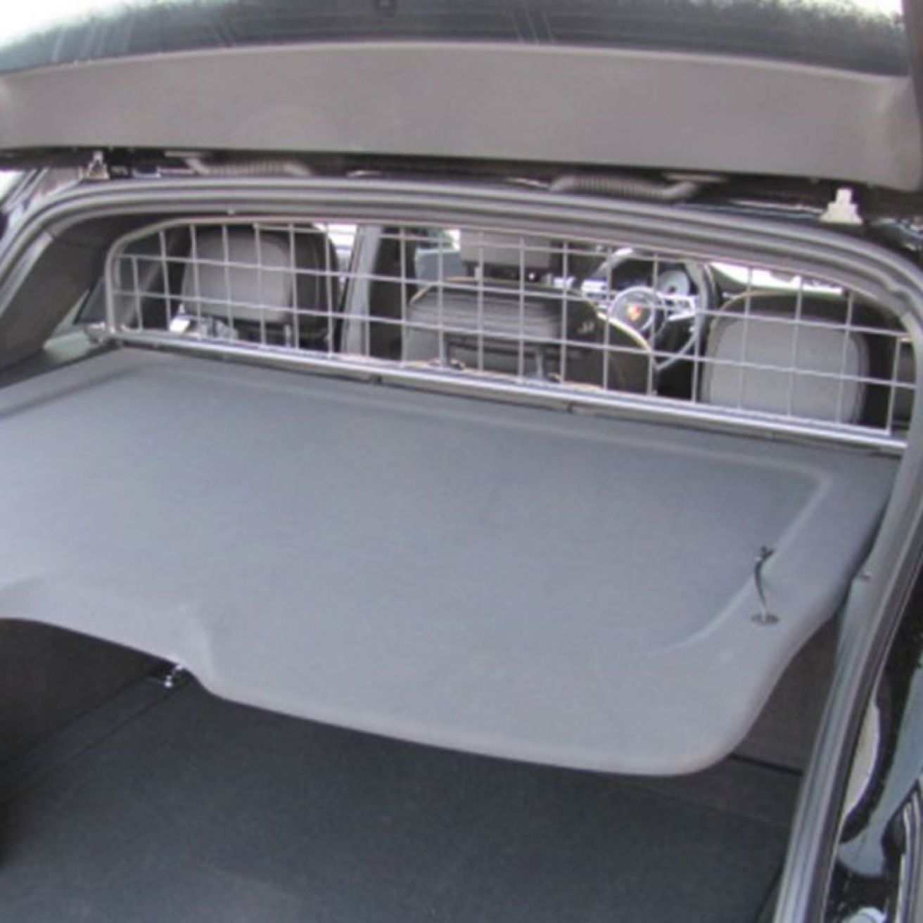 Travel Guard - Porsche Macan