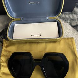 Oversized Gucci Sunglasses 
