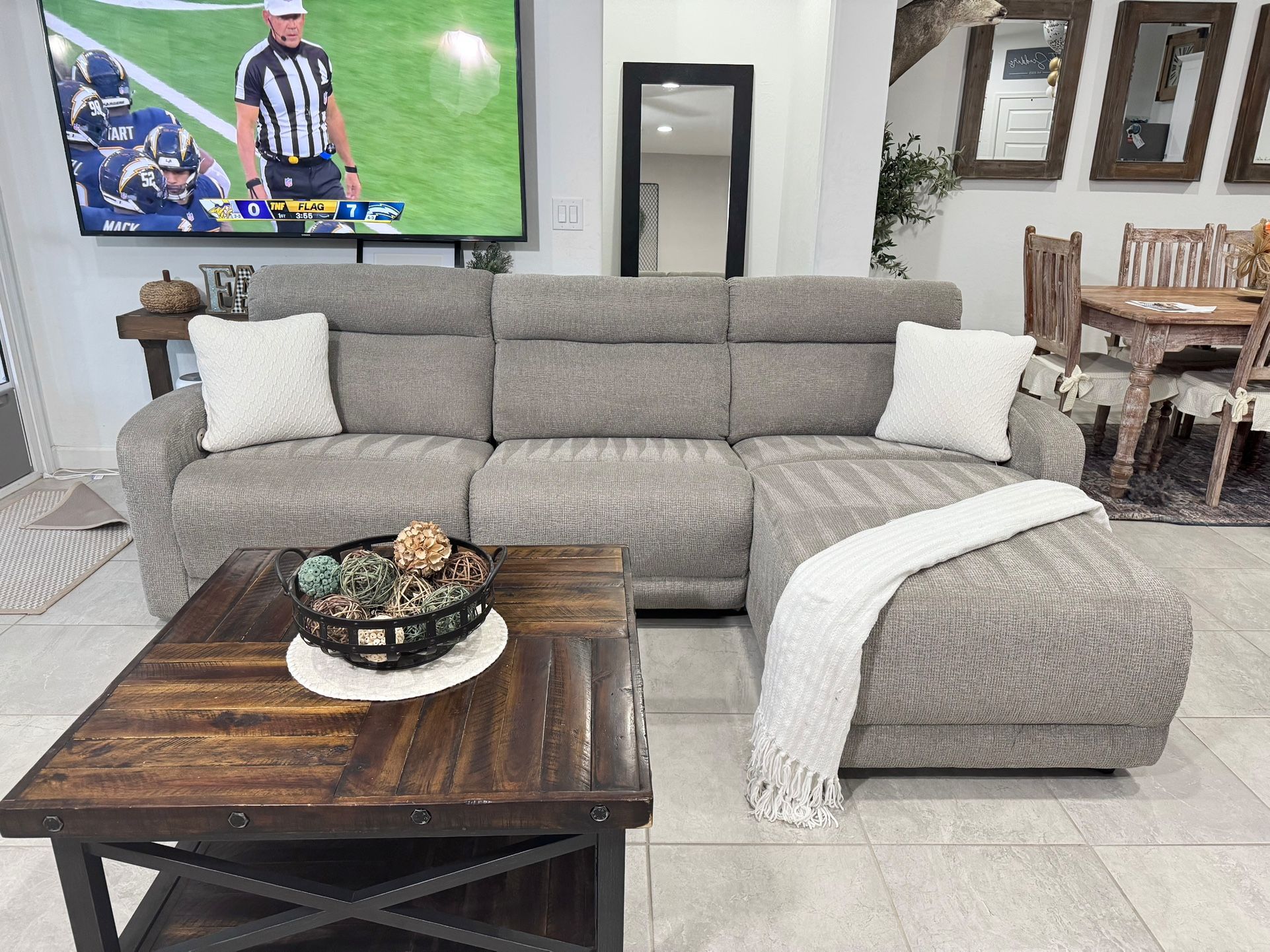 Grey Power Reclining Sectional Couch W/ Chaise