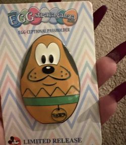Limited Release Disney Parks Pluto Easter Egg Pin - 2018 Egg-ceptional Passholder
