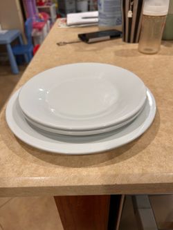 3 plates