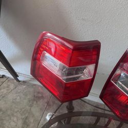 Make an Offer 2007-2017 Ford Expedition
Taillights  RH & LH