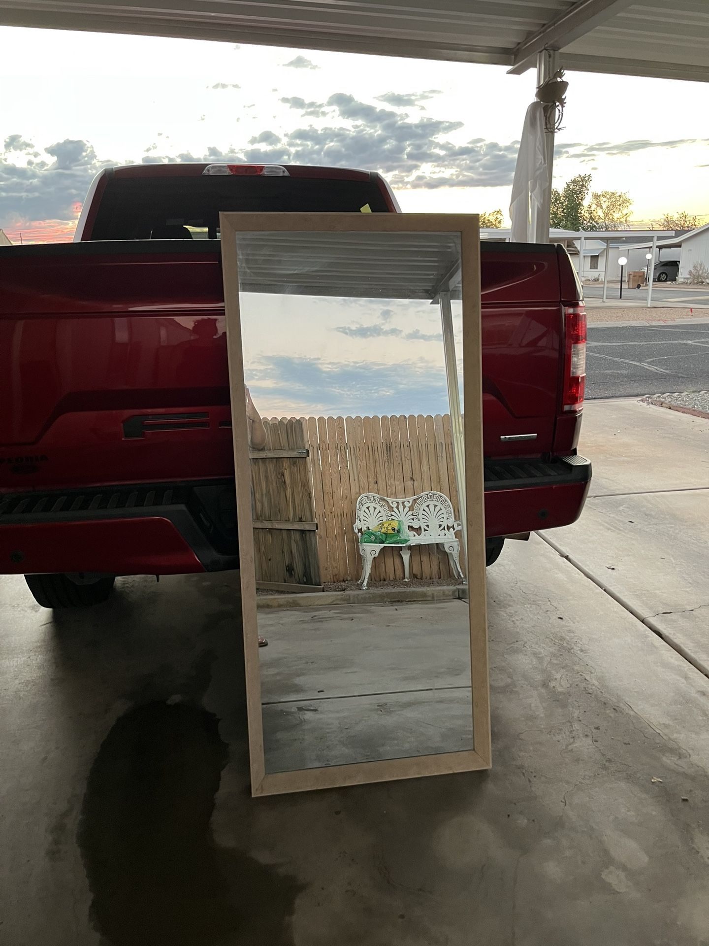 Body Mirror