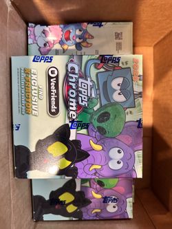 Topps Chrome VeeFriends Mega Box
