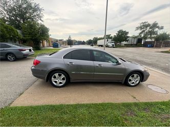 2005 Acura RL