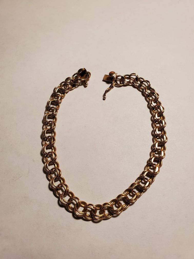 Solid 14k gold bracelet 8" inches