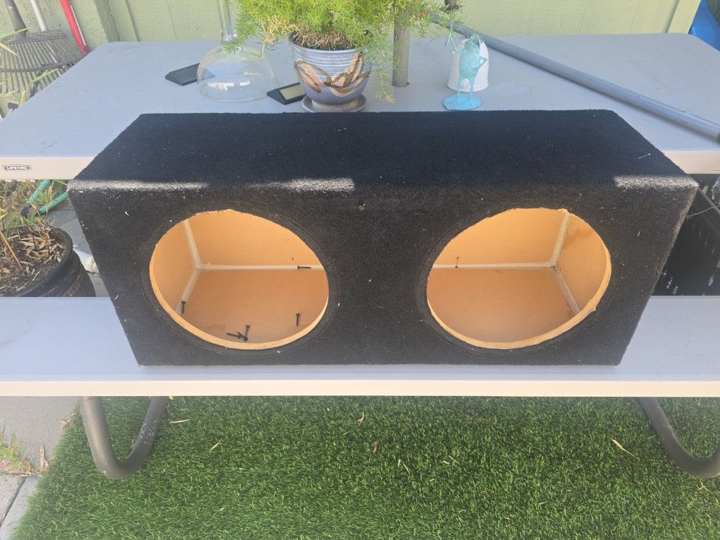 12" Subwoofer Box
