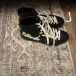 gucci chucks worn twice 250 obo 