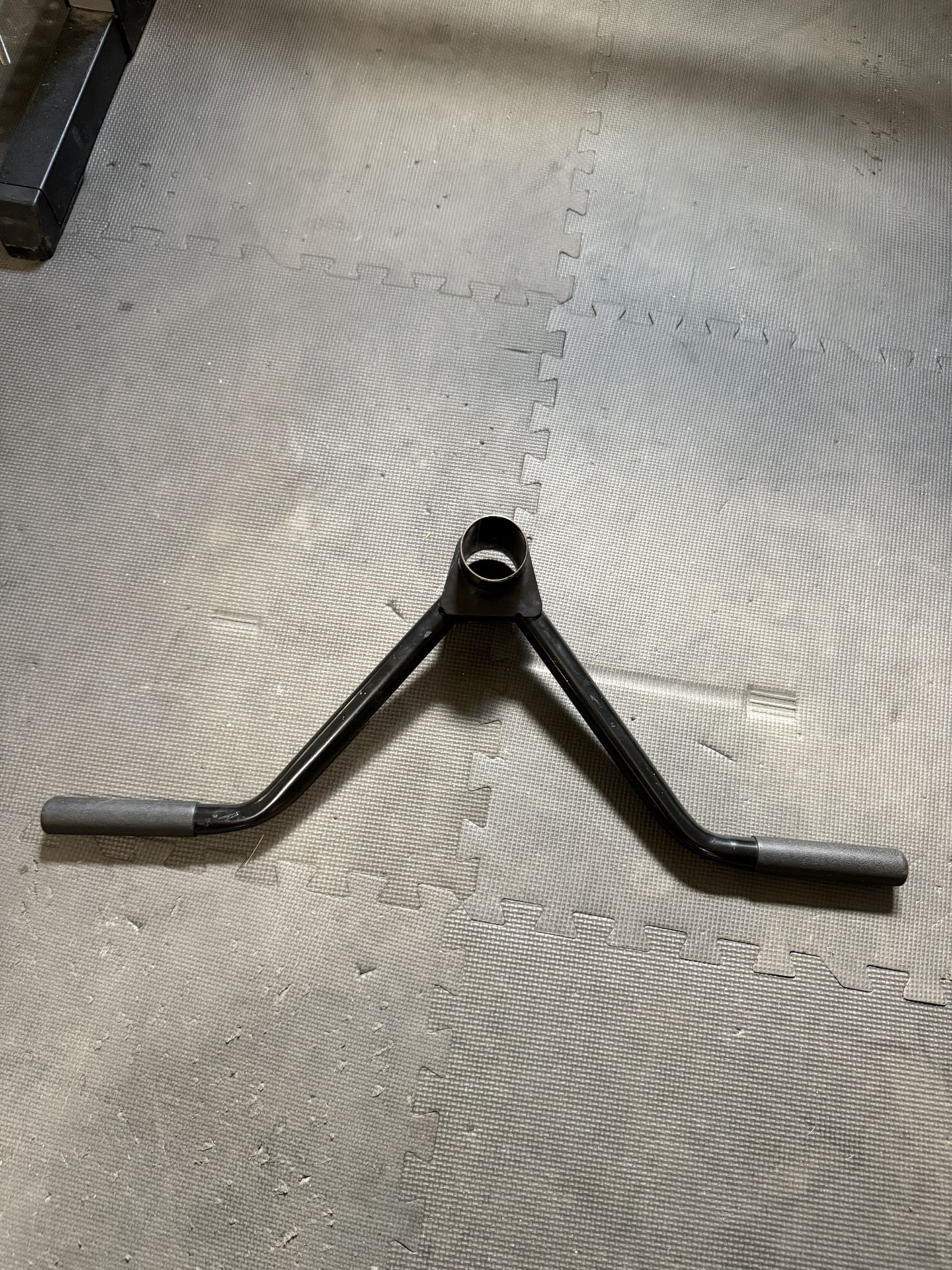 T Bar Row Attachment