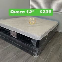 Queen Plush Pillow Top Mattress | 12” Thick
