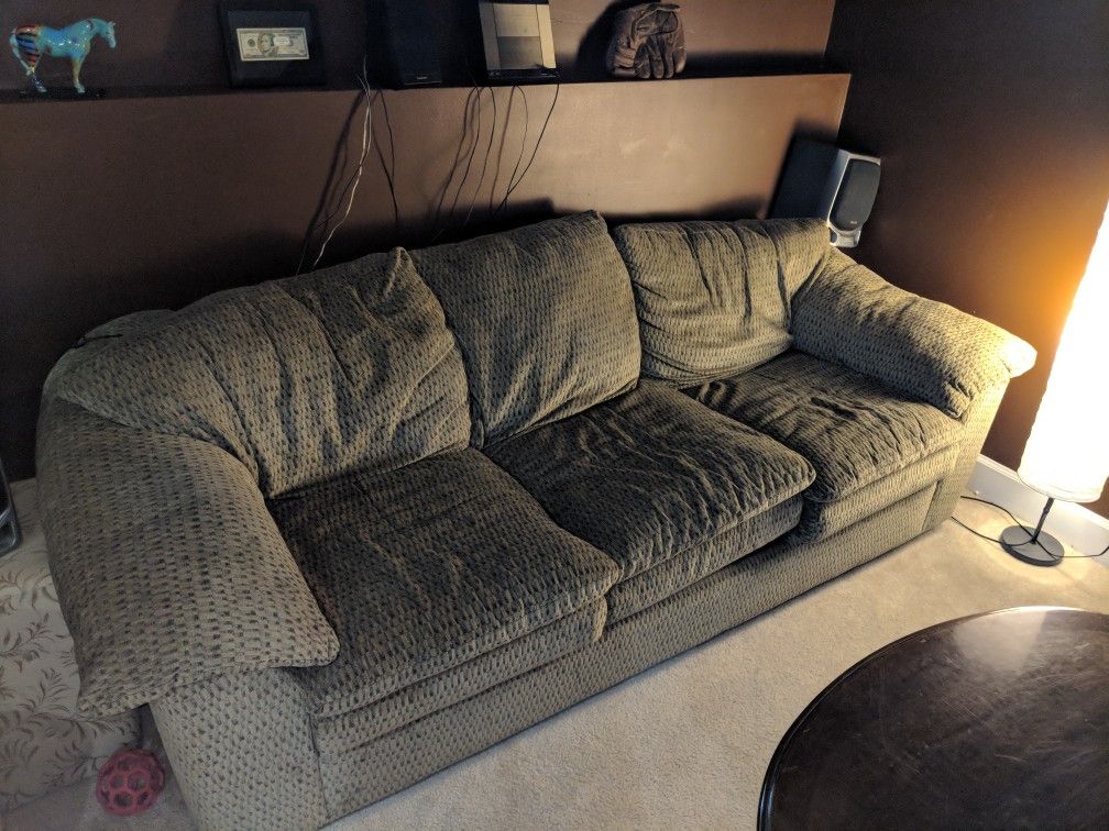 Full Length Couch - Comfortable FREE