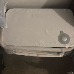Bassinet 