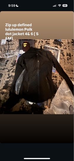 Polk dot defined zip up