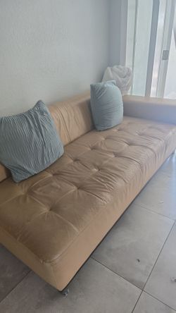 Living room- free