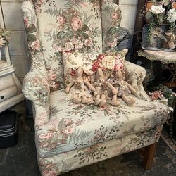 Beautiful linen roses slip covered chair