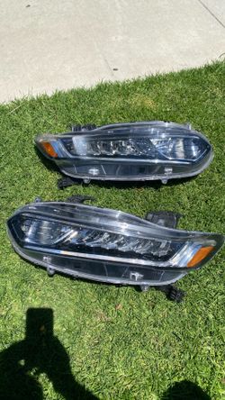 10th Gen OEM Honda Accord touring 2.0  Lights Lh and rt