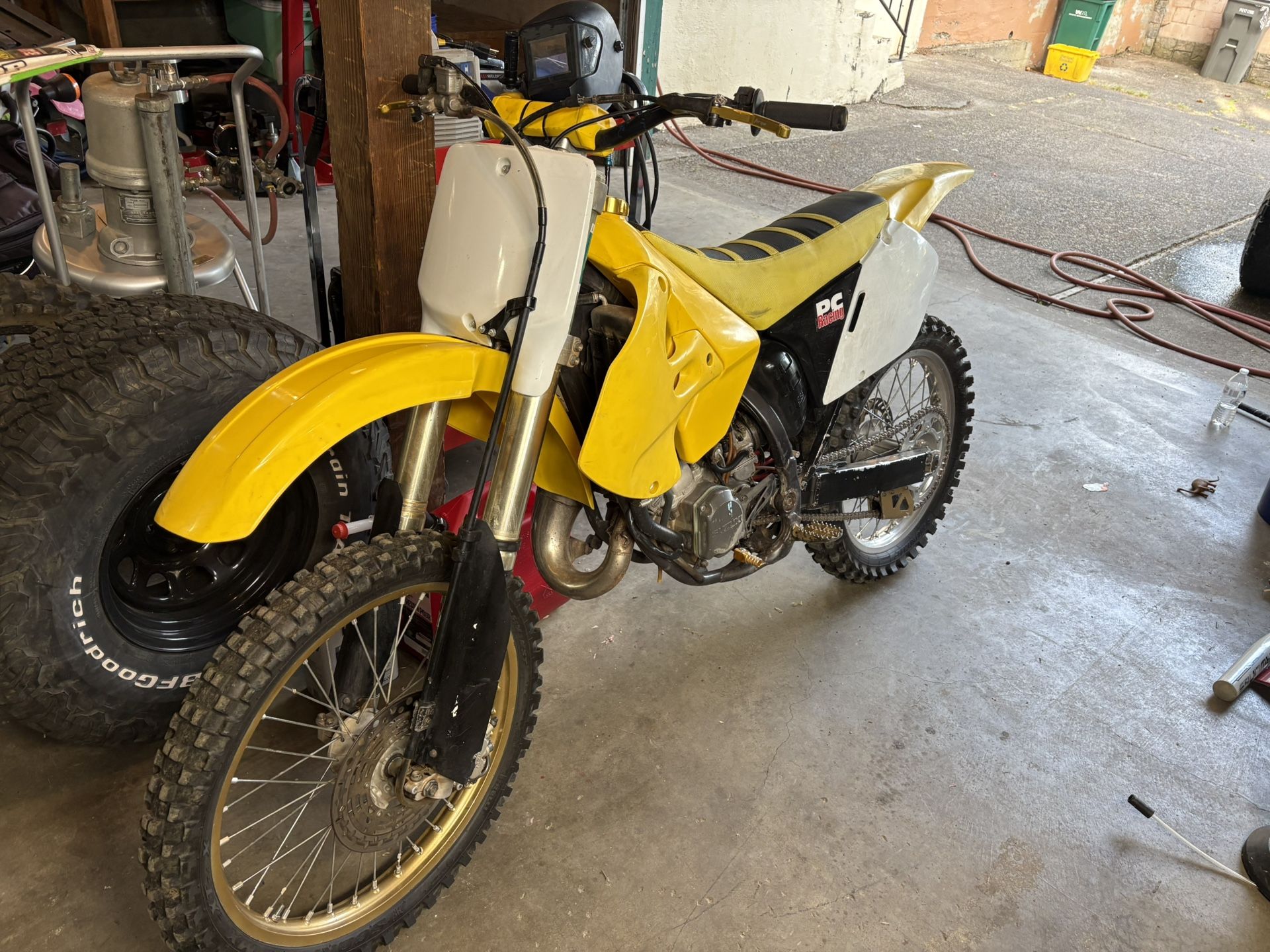 2000 Rm 125