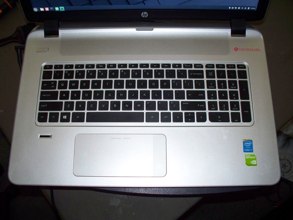 HP Envy 17 (17t-k200) With Linux Mint 22.1