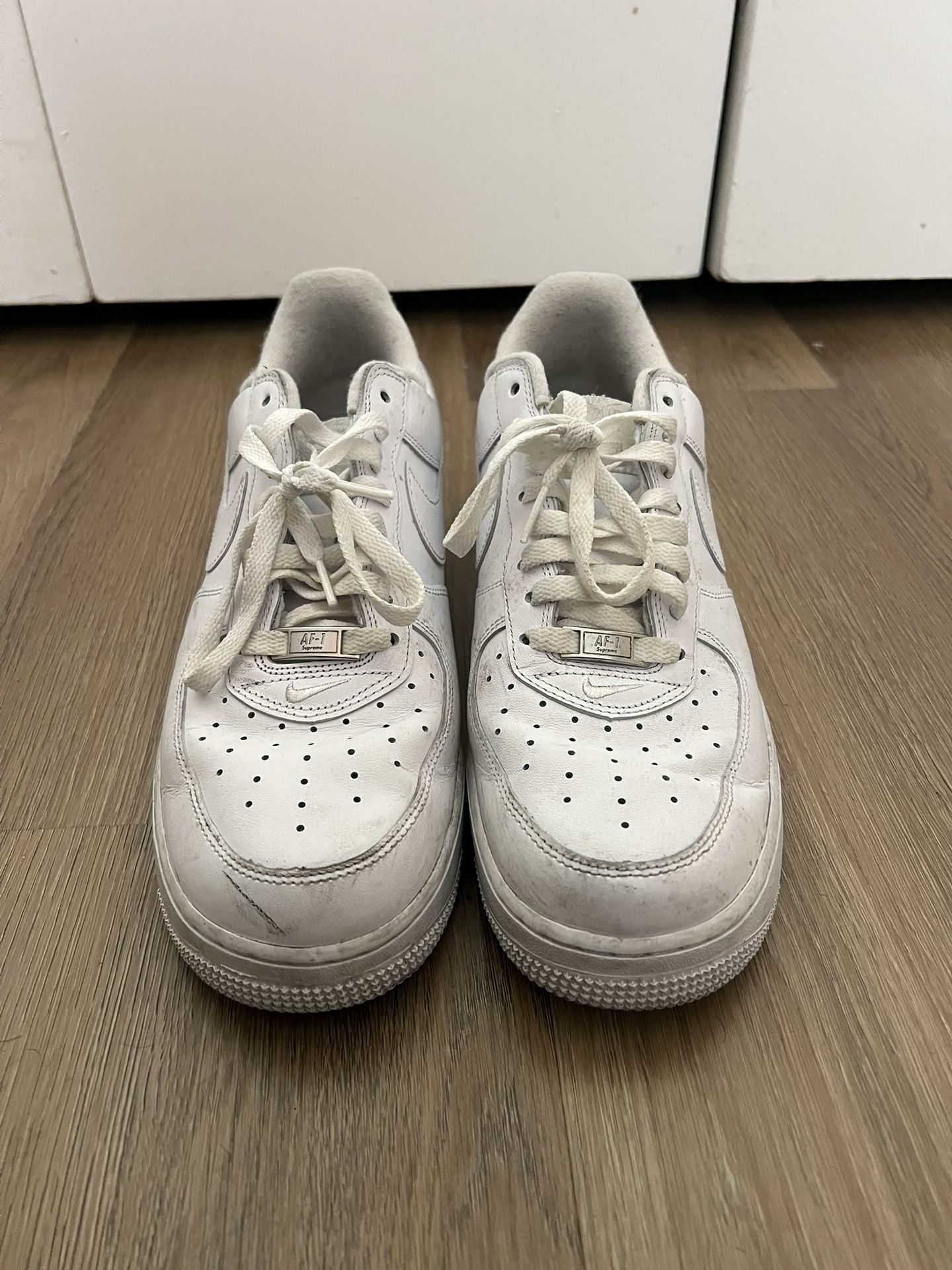 Air Force 1 x Supreme Low