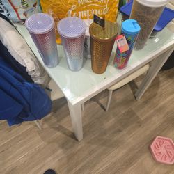 Starbucks Cups 