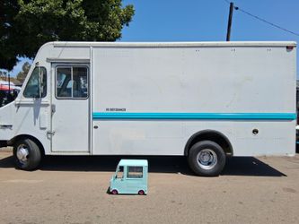 1985 Chevrolet P30