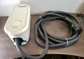 Electrify America Level 2 EV Home Charger LA-4281-6 208-240V 80A J1772