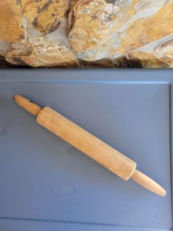 Vintage Wooden Rolling Pin - 16.5 inches
