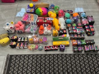 NeeDoh’s and Squishy’s prices $3-$14