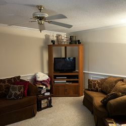 Entertainment Center (00s)