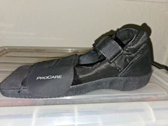 Broken toe foot brace shoe