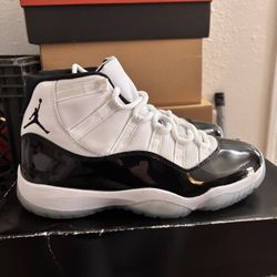 Jordan 11 Concord Sz 9.5