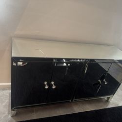 Mirror Dining Chest 