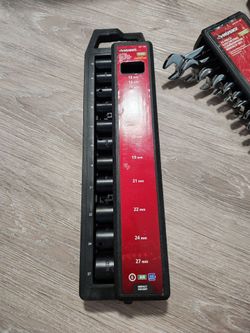Socket sets