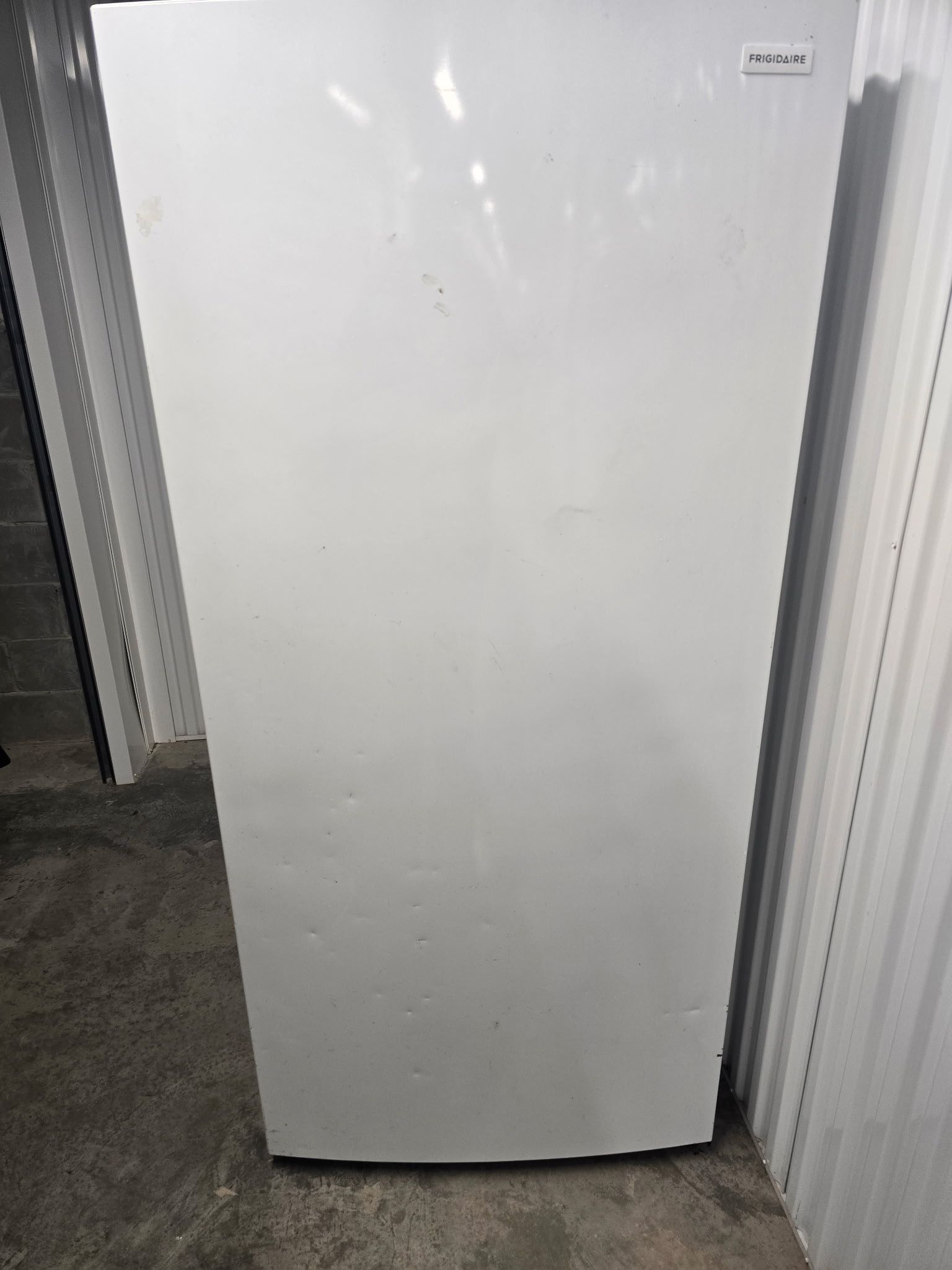 White Deep Freezer (Can Be Deliver In Savannah Area)