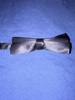 CAlvin Klein Satin Bow Tie